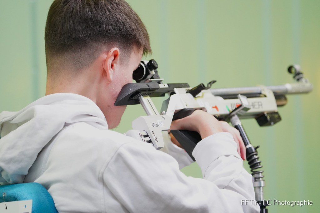 Hugo Position couché R5